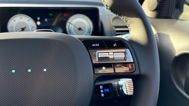 Hyundai INSTER 85kW 02 49kWh 5dr Auto Electric Hatchback